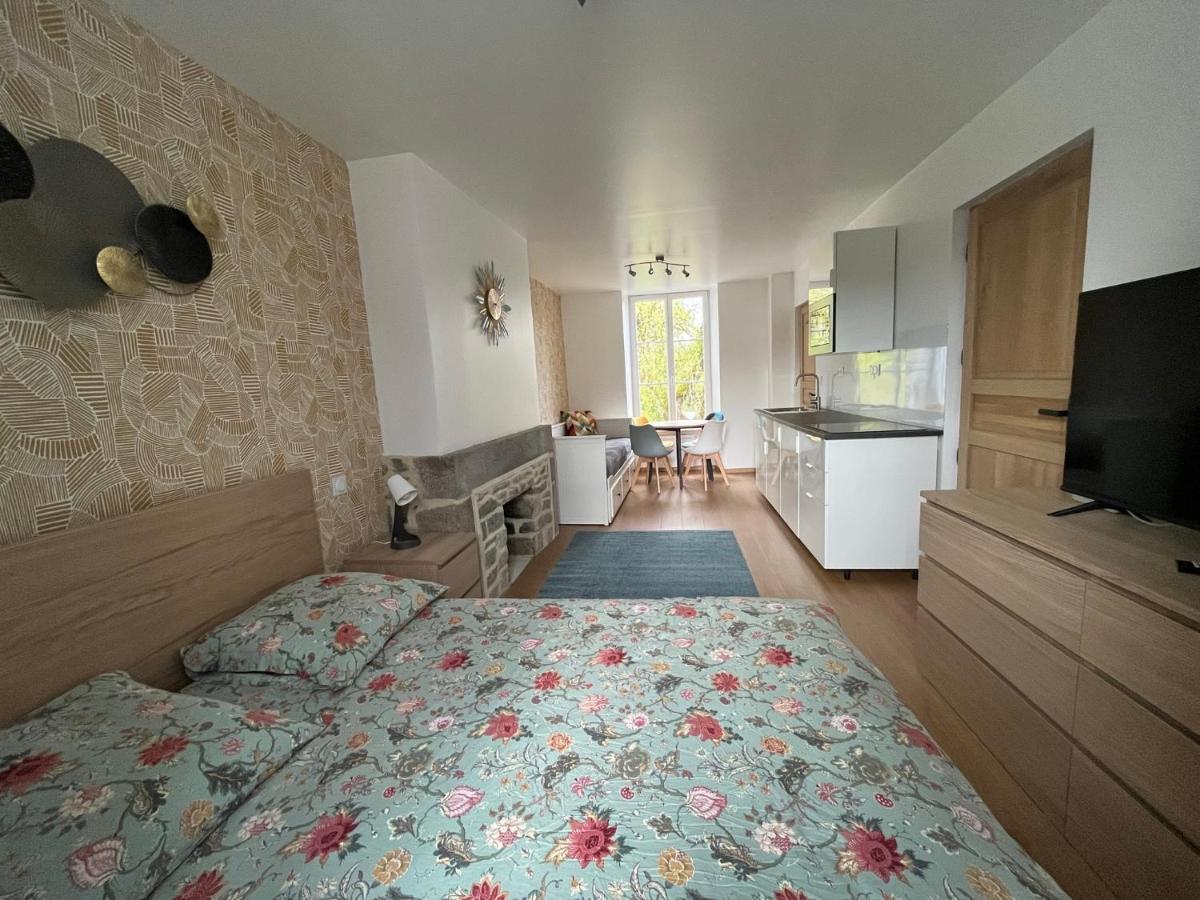 La Maison Des Amis En Normandie Pontfarcy Dış mekan fotoğraf